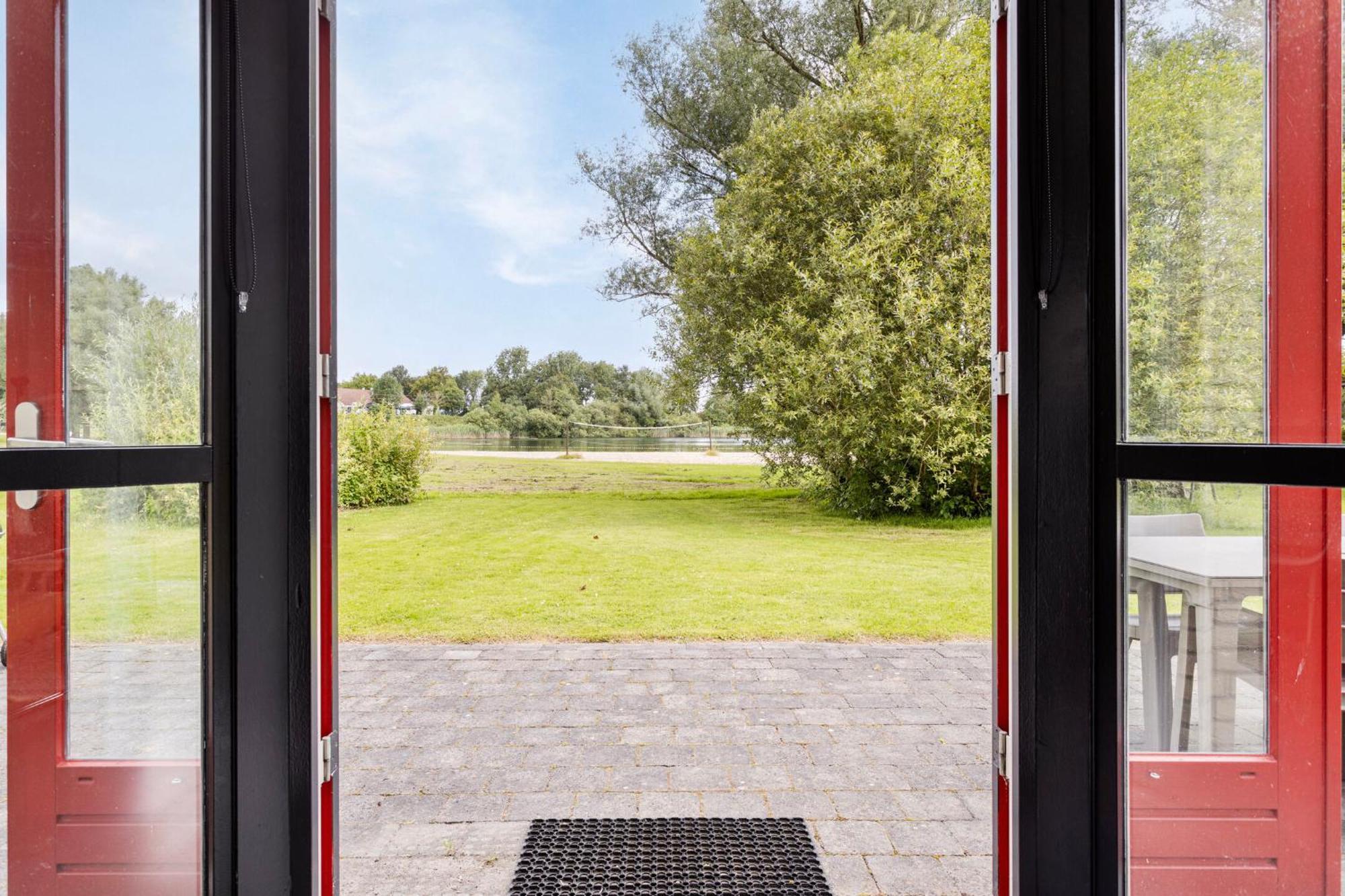 Vakantiehuis Aan Het Water -Incl Laadpaal- Ewijk Exterior photo