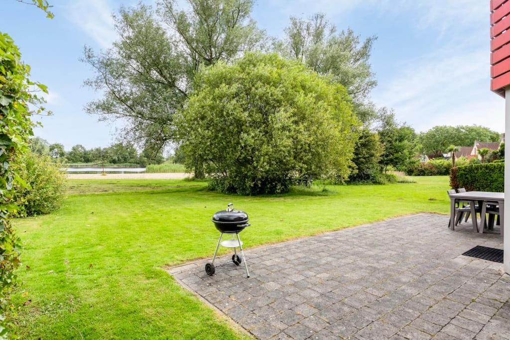 Vakantiehuis Aan Het Water -Incl Laadpaal- Ewijk Exterior photo